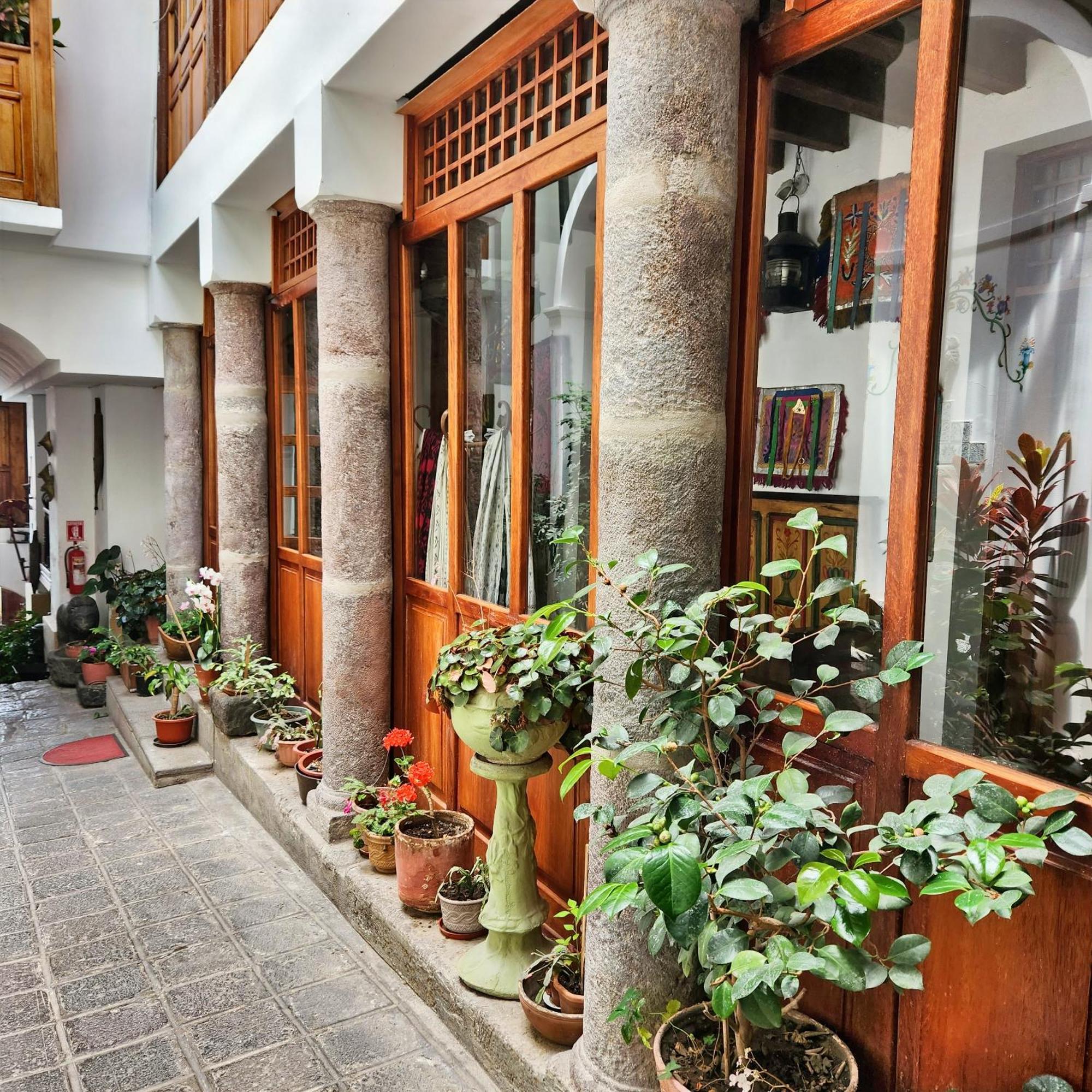 Hotel Boutique Casa San Marcos Quito Exterior foto